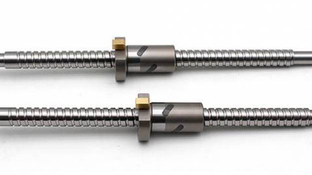 小设备选梯形丝杠，大机床选滚珠丝杠？一文说清选型逻辑